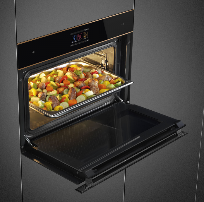 Компактный духовой шкаф Smeg SF4604WVCPNR в магазине «На диване» в Хабаровске  — Выгодная цена