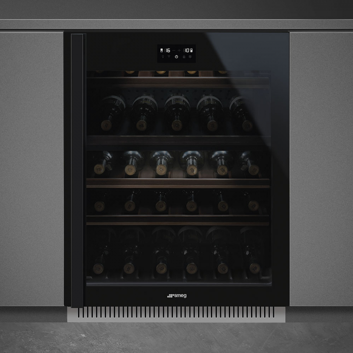 Встраиваемый винный шкаф Smeg CVI638RWN3 в магазине «На диване» в Хабаровске  — Выгодная цена
